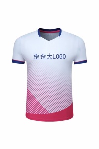 T-shirt sport à manches courtes