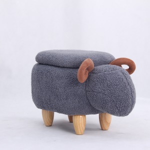 Tabouret en laine pour bébé