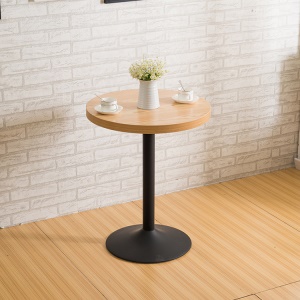 Table épaisse en bois pour resturant café