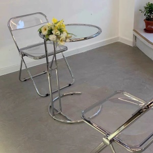 Table basse en verre transparent