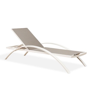 Chaise de plage extérieure avec accoudoirs  en métal