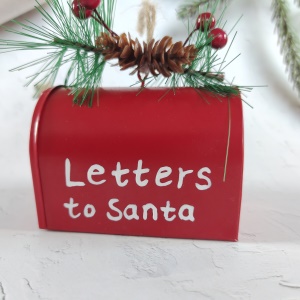 Boîte aux lettres en métal de Noël Décoration suspendue en fer rouge