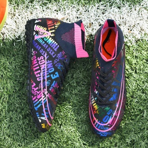 Chaussures de football respirantes pour entrainement et compétition