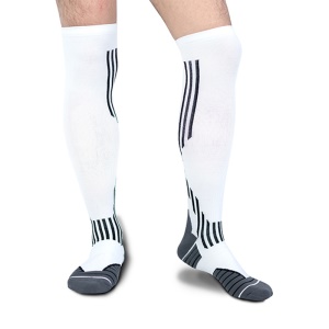 Chaussettes de compression pour le sport blanc en tissu nylon