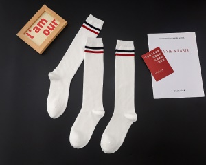 Chaussettes pour femmes à rayures à deux barres