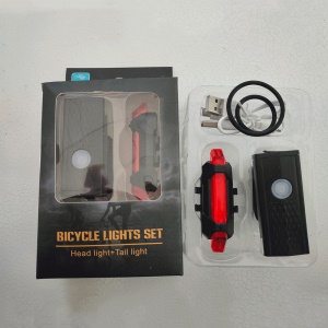 Phares de vélo conduit interface de charge USB VTT