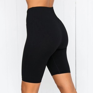 short de yoga serré