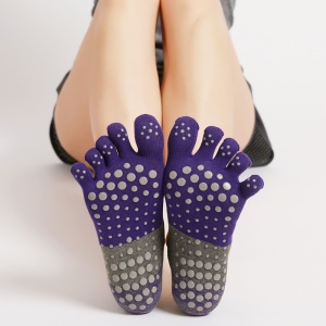 Chaussettes de yoga en coton avec bretelles et bouts en formes d'orteils