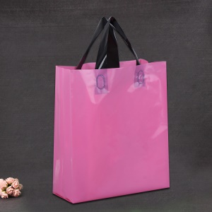 Sac de vêtement portable en plastique