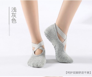 Chaussettes de yoga à courroies croisées antidérapantes