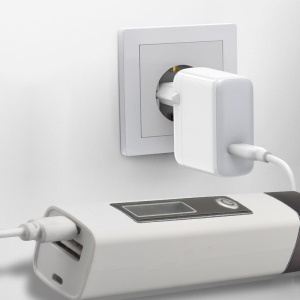 Torche multifonctionnelle rechargeable par USB