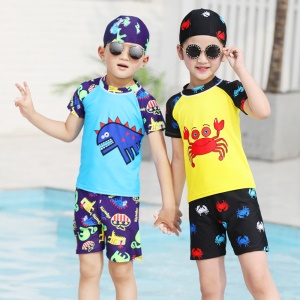 Maillot de bain enfant avec protection solaire