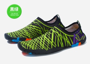 Chaussures de natation semelle en caoutchouc