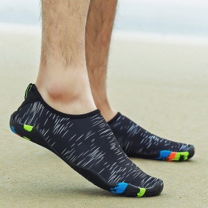 XINLIANXING Chaussures de plage  à séchage rapide semelle souple antidérapante chaussure de natation et piscine