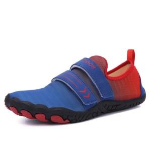 Chaussures de plage  en caoutchouc à cinq doigts avec  trous  de drainage