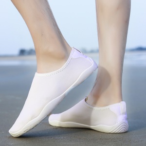 XINLIANXING Chaussures de plage  à séchage rapide semelle souple antidérapante chaussure de natation et piscine