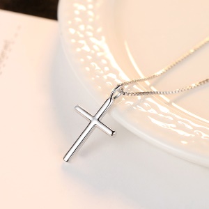 Pendentif décoratif chrétien S925 croix argentée