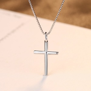Pendentif décoratif chrétien S925 croix argentée