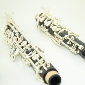 Earl Mann Y-CL-601 Oboe hautbois en do professionnel