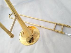T-2 Trombone médian en si bémol