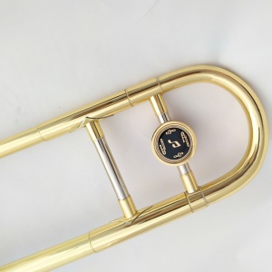 T-2 Trombone médian en si bémol