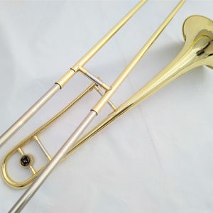 T-2 Trombone médian en si bémol