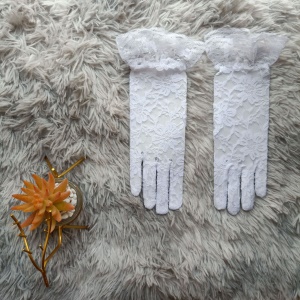 Gants de mariage dentelle fleur protection solaire