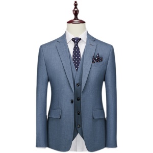 Costume pour homme trois pièces à une rangée avec une boucle et une fente au milieu du dos