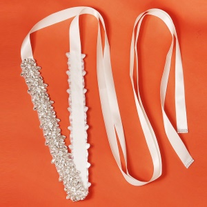 XY ceinture de mariée avec strass cousu à la main ruban de satin