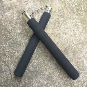 nunchaku Jouet en mousse éponge  en deux sections