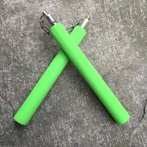 nunchaku Jouet en mousse éponge  en deux sections