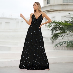 Robe femme avec bretelles dentelle col en V