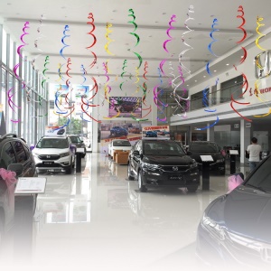 YIMENG double spirale pendentif décoration de fête en PVC