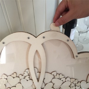 Accessoire de décoration de mariage en bois en forme de coeur