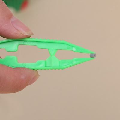 Brucelles en plastique pincettes de précision