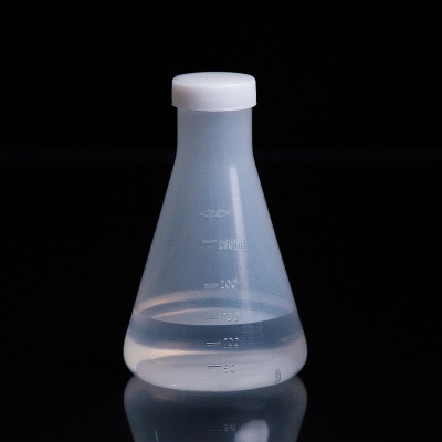 OKMEI Flacons triangulaires recouverts de plastique résistant aux acides et aux alcalis