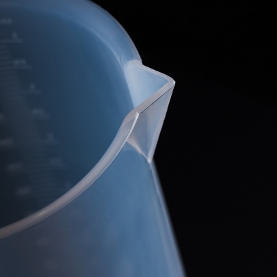 OKMEI Gobelet  expérimental gradué en plastique 25ml résistant aux acides et aux alcalis