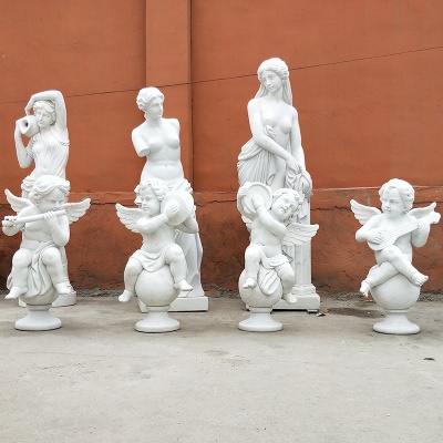 Sculpture d'ange en pierre