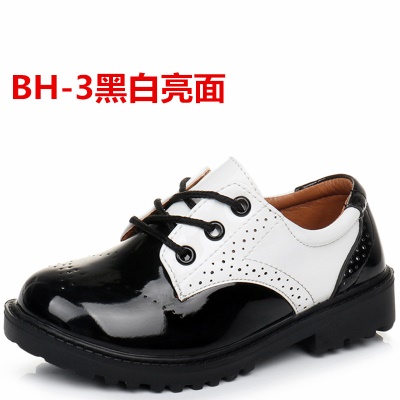 Chaussure noire en cuir pour enfants en cuir artificiel avec  semelle en caoutchouc