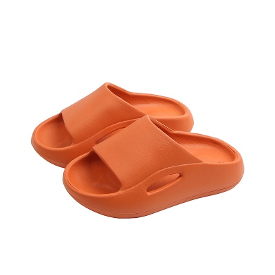Babouches pour enfants en caoutchouc et plastique semelle souple