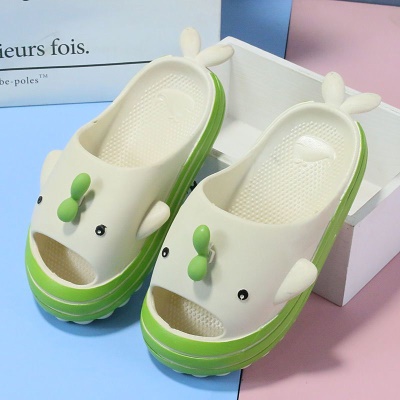 Babouche pour enfants  antidérapantes avec semelle douce