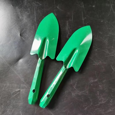 Pelle de jardin  en acier au carbone moyen pulvérisé en une seule pièce