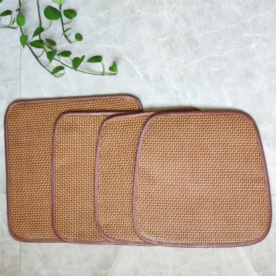 Housse de chaise en bois