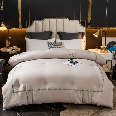 Couette de lit en soie