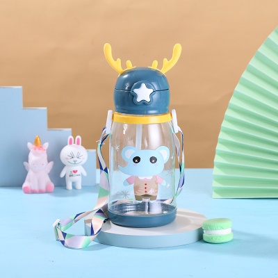 Gourde  à eau grande capacité en plastique pour enfants gobelet à pipette