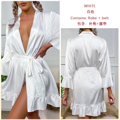 Robe de nuit en cardigan de soie