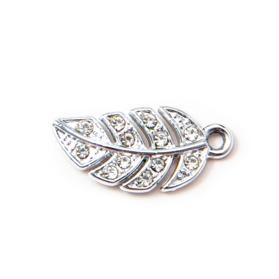 Pendentif de bracelet et boucle d'oreille  en forme  feuille