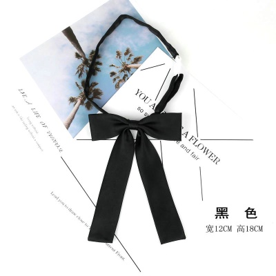 Noeud papillon en forme d'arc