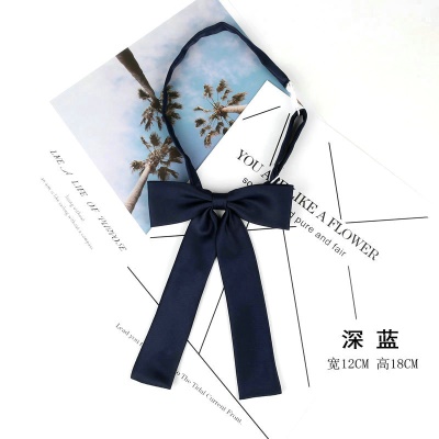 Noeud papillon en forme d'arc