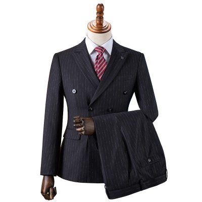 Costume homme à double boutonnage